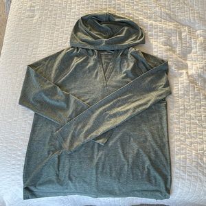 Eddie Bauer Light Weight Pullover